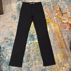 Betabrand black pull on pant CS